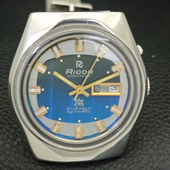 Vintage 1973 Ricoh Automer atic Mens SilvWatch W/daydate & Blue accents - Picture 4 of 10